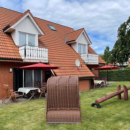 Ferienwohnungen Wiek, Haus Luv & Lee Wiek auf Rügen Exterior foto