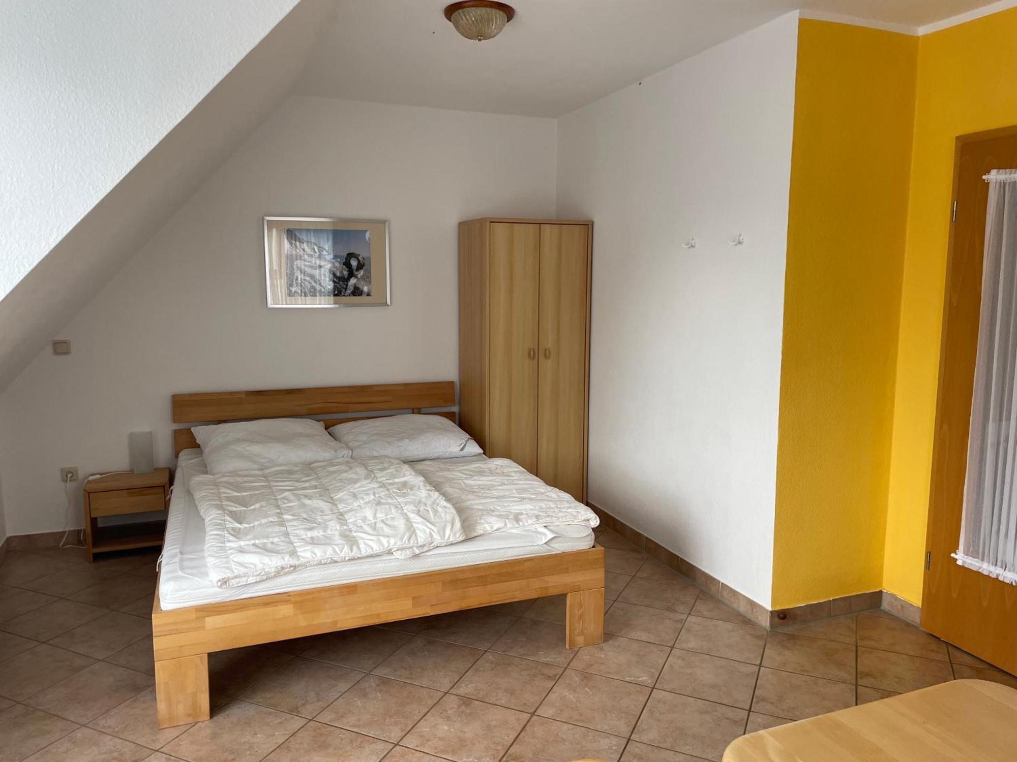 Ferienwohnungen Wiek, Haus Luv & Lee Wiek auf Rügen Exterior foto